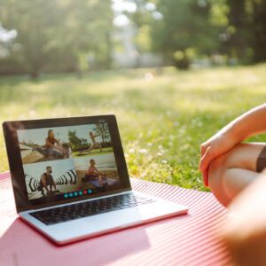 Letnie orzeźwienie – 6 sesji jogi online pełnych energii i spokoju!