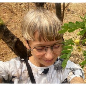 Spotkanie w jodze — pogłębiona praktyka z Nataszą Moszkowicz.